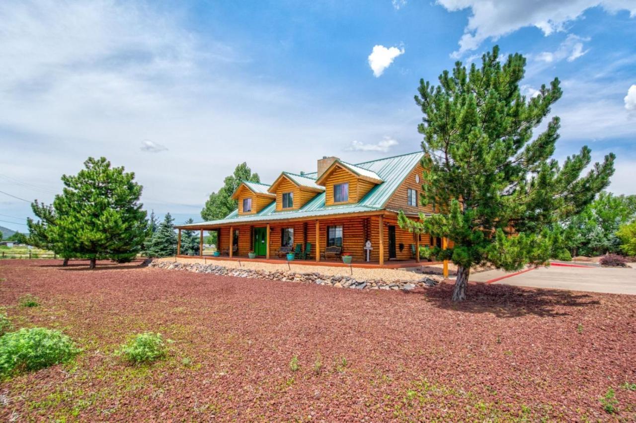 Quarter Horse Inn & Lodge Williams Exterior foto