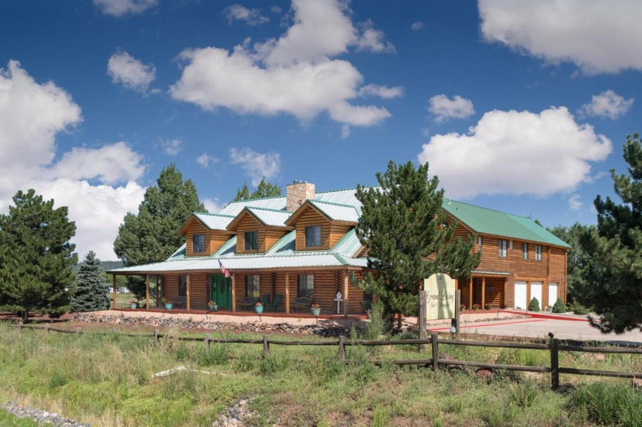 Quarter Horse Inn & Lodge Williams Exterior foto